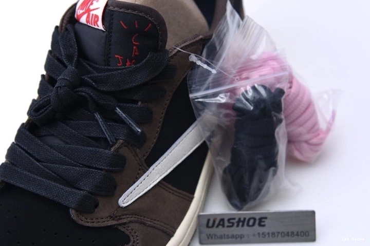    Jordan x 1  CQ4277-001 Scott air Travis OG Low 0414